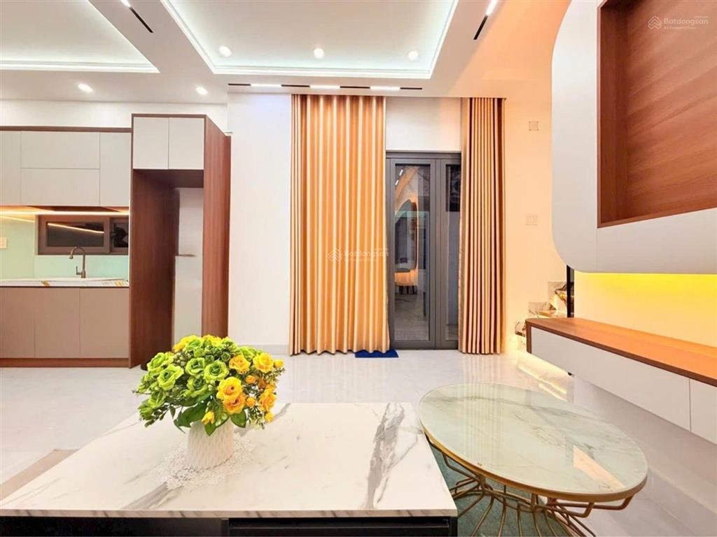 Nhà mới căn góc 2 mặt tiền  hẻm kd nguyễn văn quỳ  ngang 8m  dt 32.8m2  chỉ 4.38 tỷ