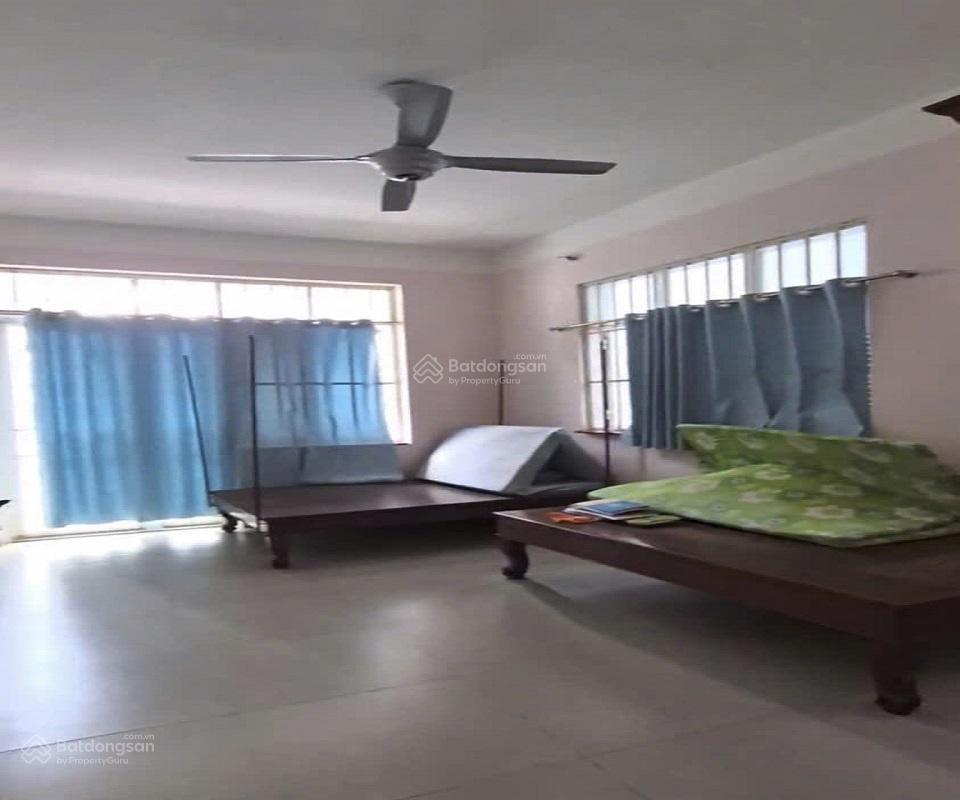 Bán nhà hxh lê thị riêng, bến thành, tphcm, 99m2, 3 tầng, thang máy, giá tân bình