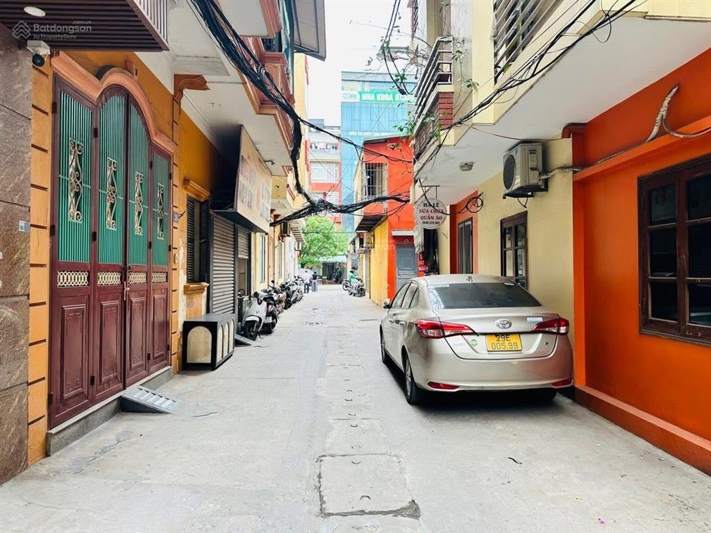 Chính chủ bán nhà phân lô, số nhà 33 ngõ 22 phố hạ yên quyết, 38m2, 7 tầng, thang máy