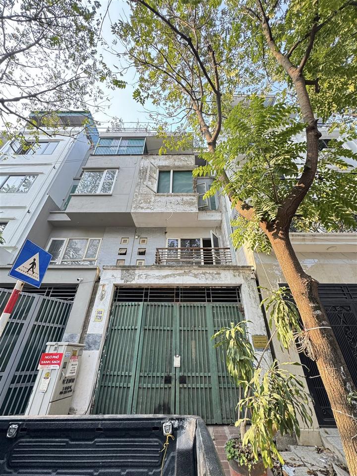 Nhà 4 tầng xây thô TT28 ĐTM Văn Phú, Hà Đông,DT90m2, 20.9 tỷ