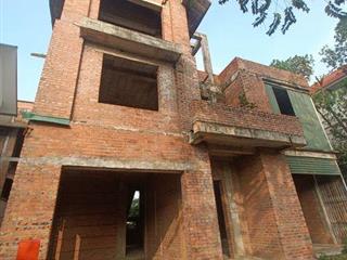 Biệt thự xây thô 4 tầng ĐTM Cầu Bươu, 367m2, lô góc, MT36m, 62 tỷ Thanh Trì