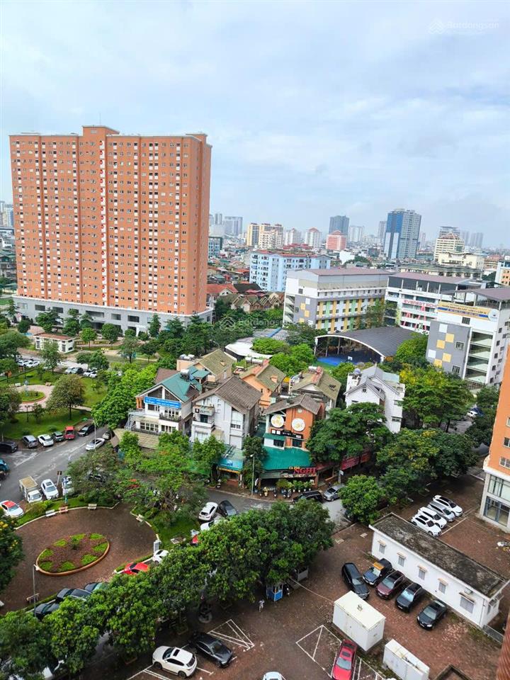 Bán căn hộ ct2b kđt nghĩa đô 50m2, 2pn full nội thất, sát kđt starlake, sổ đỏ chính chủ