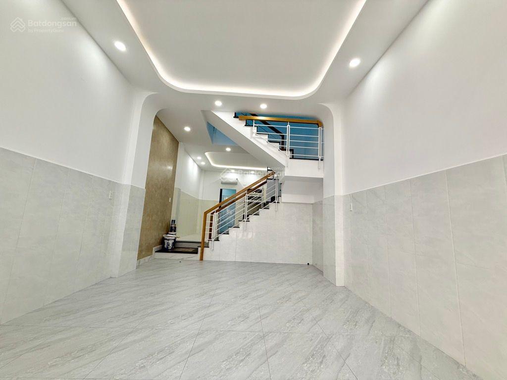 Bán nhà đẹp, gần gigamal, đường phạm văn đồng