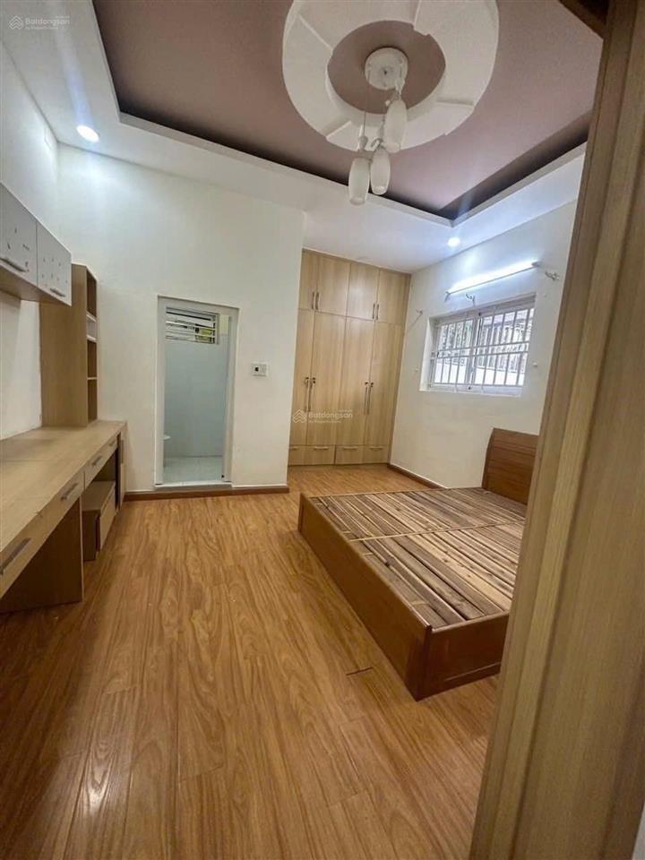 Bán nhà trung tâm trường thọ thủ đức 193m2 đường xe hơi giá chỉ 9,3 tỷ