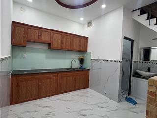 Bán nhà mặt tiền đường khu vực hiệp bình 43m2 nở hậu giá chỉ 5,3 tỷ