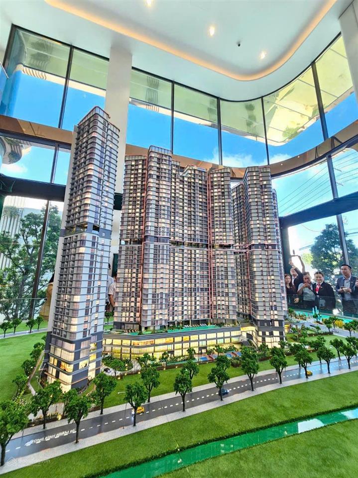Căn hộ bến du thuyền đông bắc tp. hcm, nhà mặt sông  nghênh phong vượng khí. xứng tầm vị thế