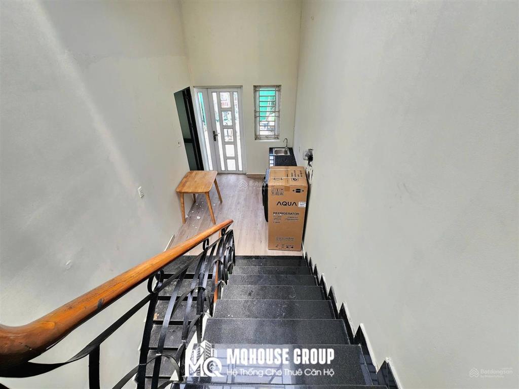 Cho thuê nguyên tầng + sân thượng  60m2