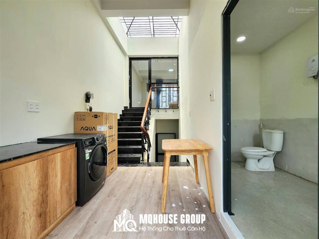 Cho thuê nguyên tầng + sân thượng  60m2
