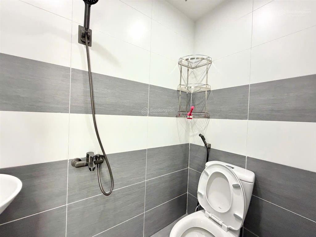 Studio thang máy giặt riêng có nhận ngắn hạn gần sân bay