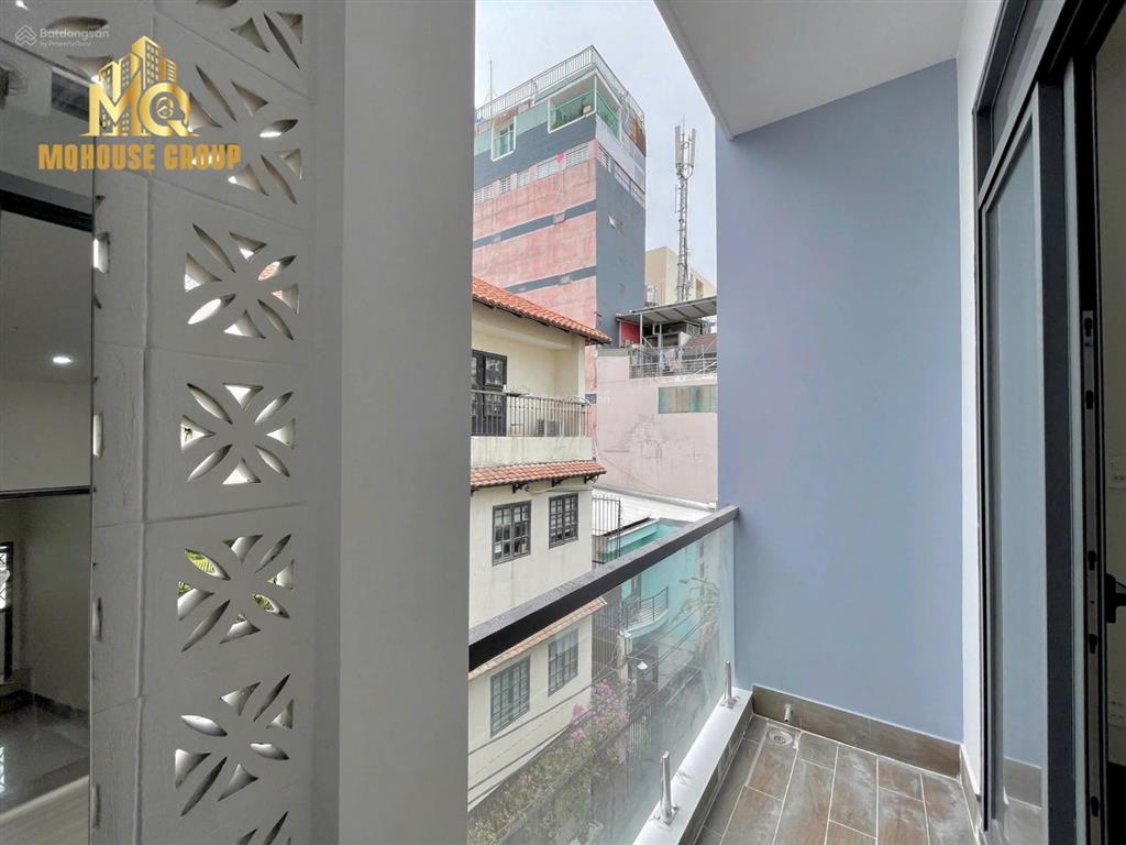Cho thuê căn hộ có ban công, giặt riêng, thang máy đường dương quảng hàm