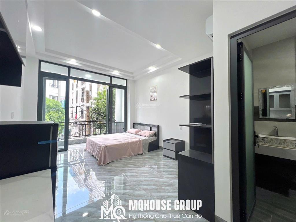 Studio ban công thang máy ngay công viên gia định