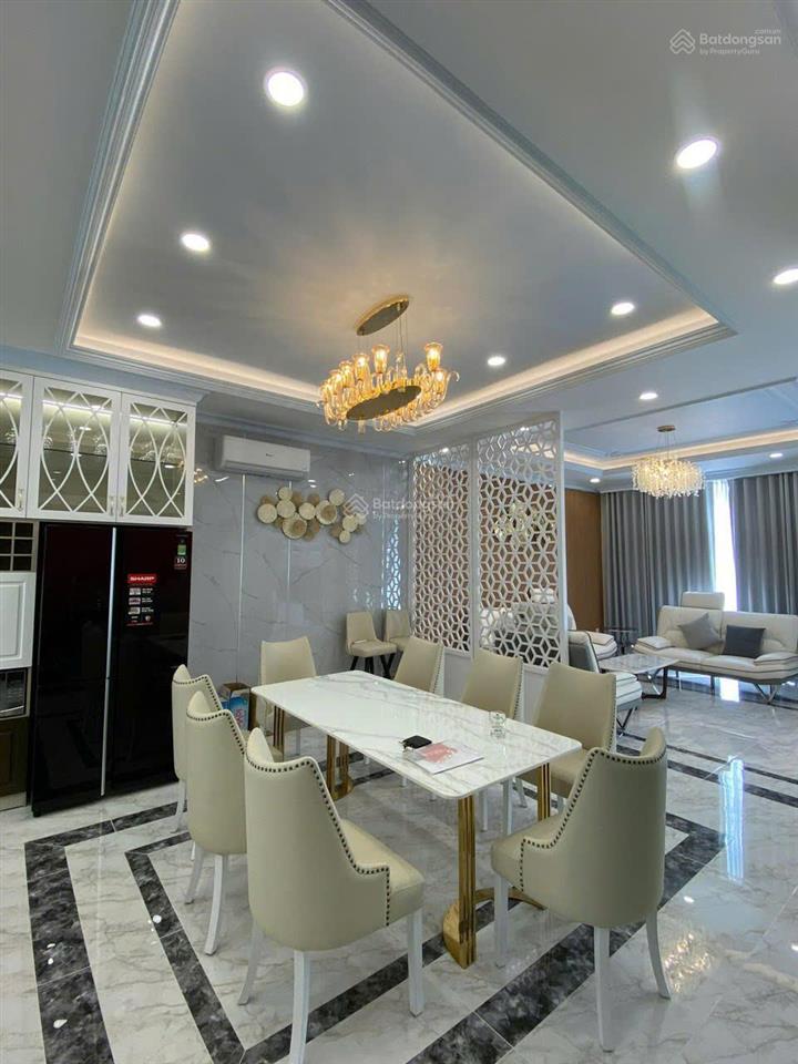 Cần bán, biệt thự manhattan full nội thất, sẵn sổ, 8m x 18m, 500m2 sàn, có thang máy, chỉ 25ty