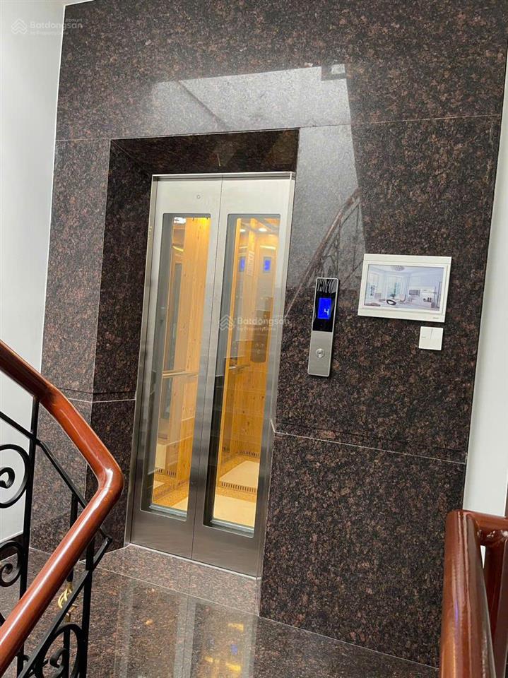 Cần bán, biệt thự manhattan full nội thất, sẵn sổ, 8m x 18m, 500m2 sàn, có thang máy, chỉ 25ty