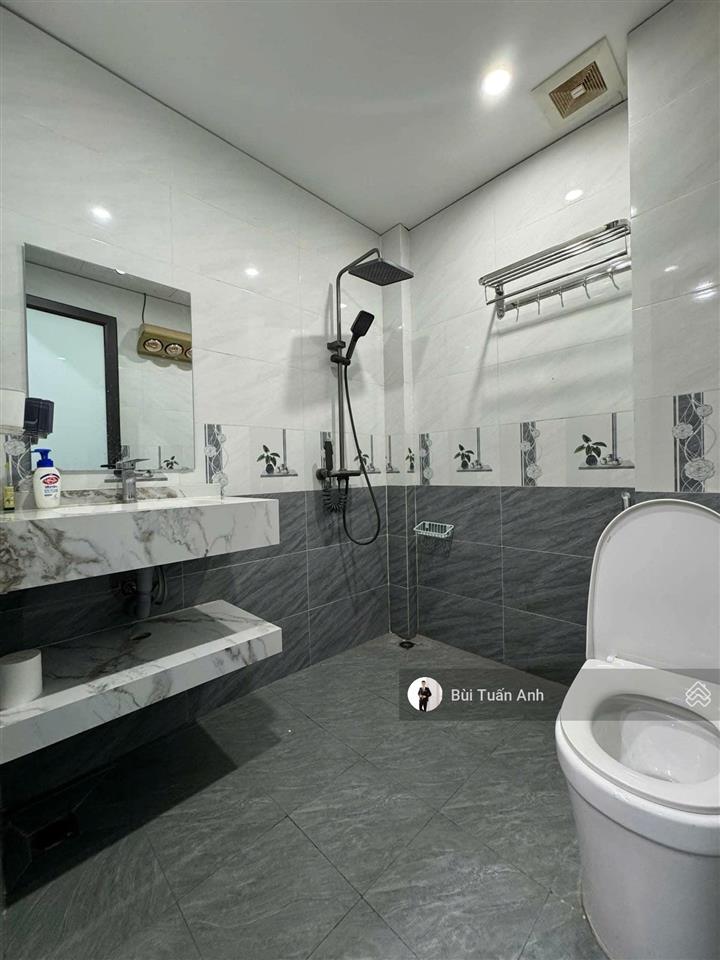 Hiếm có! bán gấp nhà phố quan nhân  thanh xuân 38m² x 5 tầng  ngõ ô tô giá 7.4 tỷ