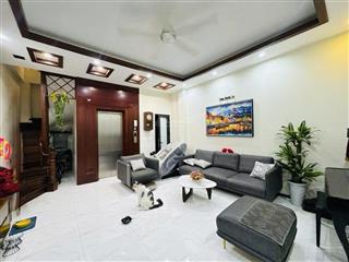 Tây sơn đống đa 6 tầng thang máy 45m2 oto cách 10m dân xây 13.7 tỷ