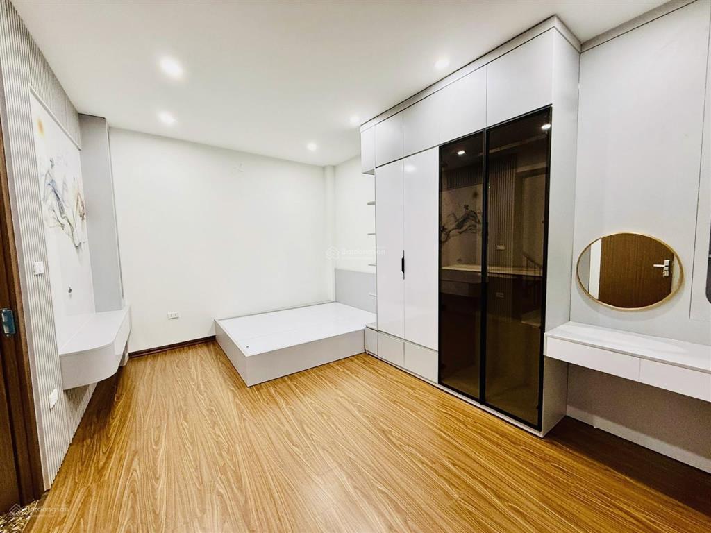Thái hà đống đa 35m2 5 tầng mặt tiền 6.2m ngõ nông gần phố dân xây nhà đẹp 10.35 tỷ