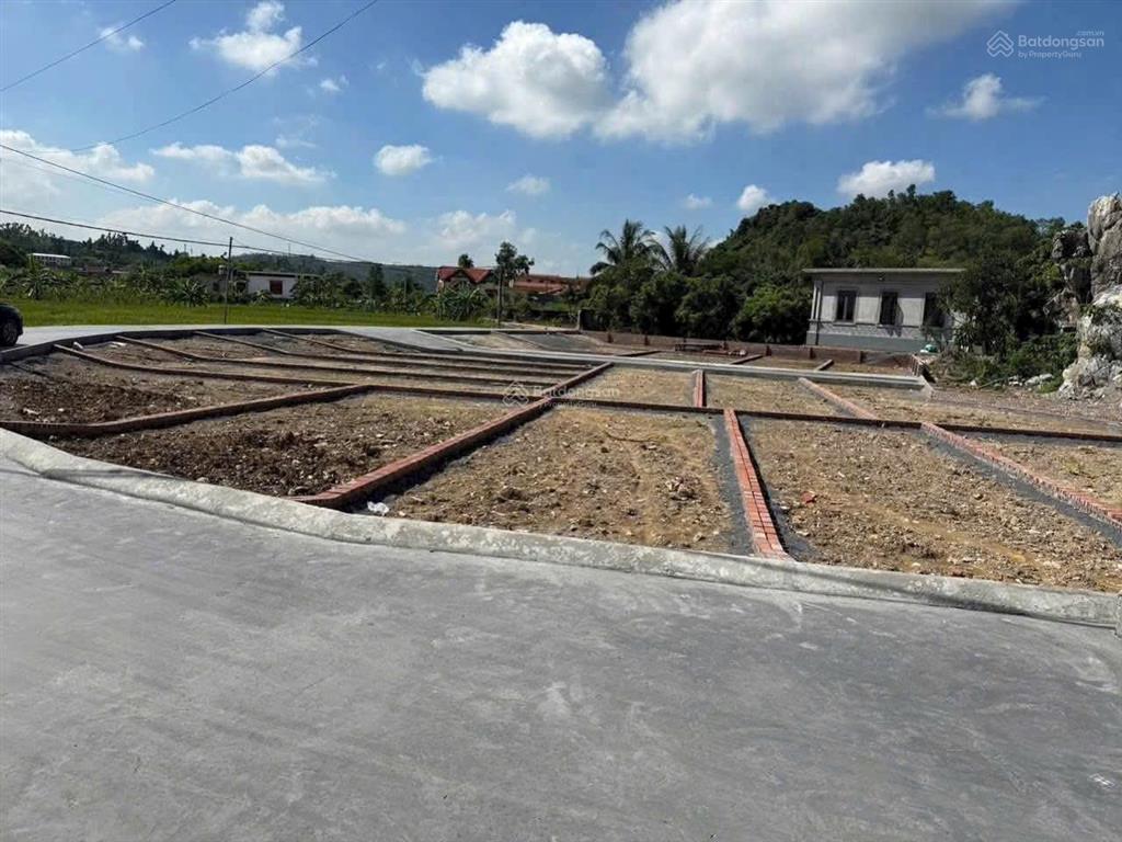 Còn lô cuối giá vừa bán vừa tặng chỉ từ 300tr b đã có ngay lô đất diện tích 60m2 gần trường
