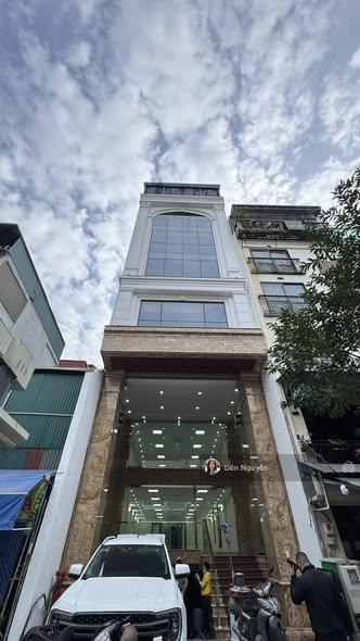 Chính chủ bán tòa vp mặt phố đại la đã xây 9 tầng 1 hầm thang máy, 270m2, mặt tiền 6,3m, 164 tỉ