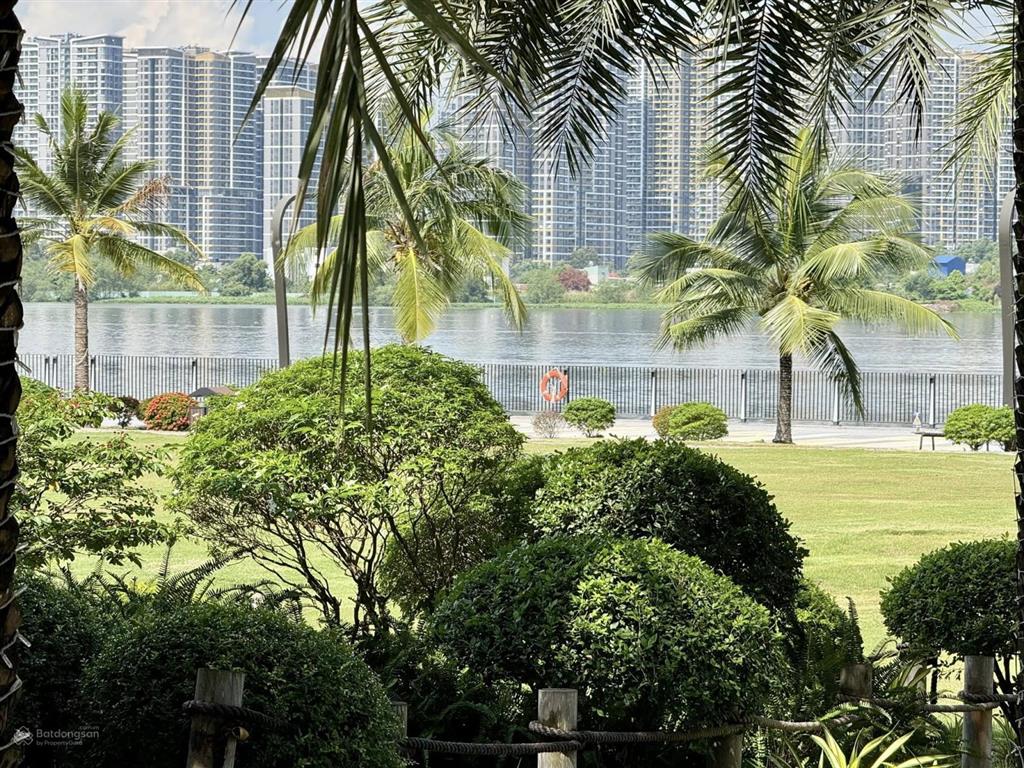 Izumi trực tiếp từ cđt nam long  nhà phố vườn compound bên sông đồng nai