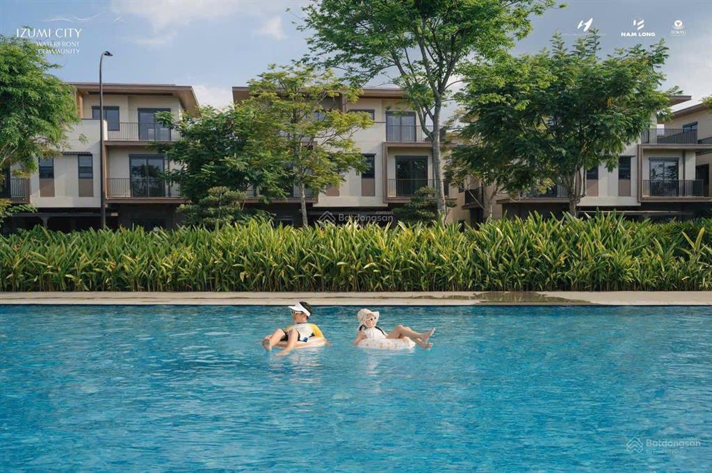 Izumi trực tiếp từ cđt nam long  nhà phố vườn compound bên sông đồng nai