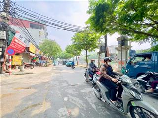 Mặt phố quận thanh xuân  lô góc siêu sáng  6 tầng  50m  vỉa hè đá bóng  chỉ 17 tỷ