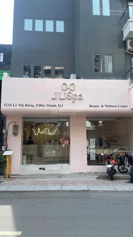 Building văn phòng ngay chợ bến thành & vòng xoay phù đổng  ngang 7m mt  hđt 250tr/th  giá 65 tỷ