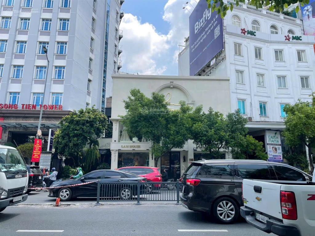 Quỹ đất hiếm ngang 18.6m  mt nguyễn văn trỗi  thích hợp xây building  giá 125 tỷ