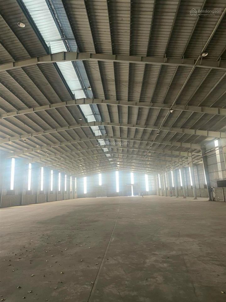 Cho thuê kho có 12 dock container trong kcn sóng thần hđ 510 năm