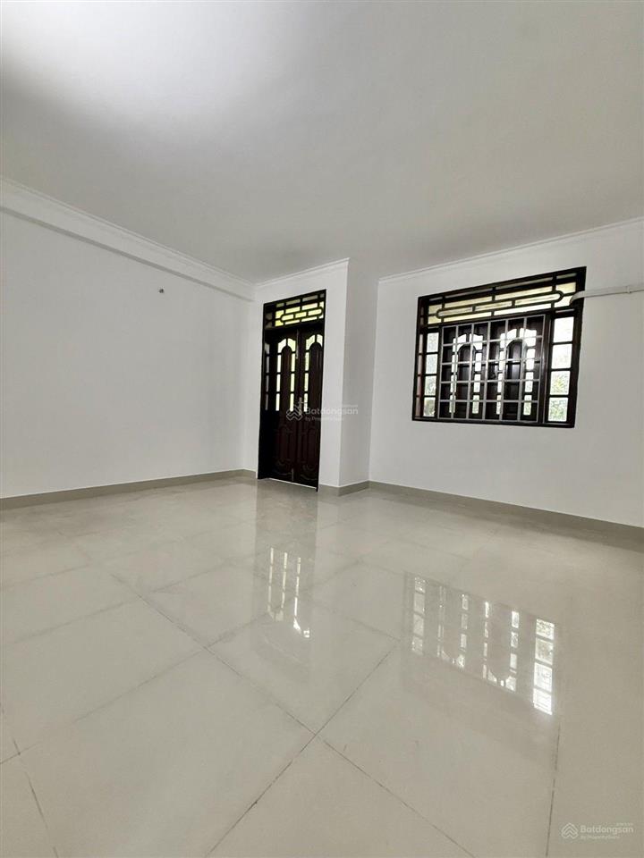Bán nhà riêng 763 trường chinh, 6,4 tỷ, 60m2, 4pn, 3wc, hướng nam, chính chủ hàng hiếm tại tân phú