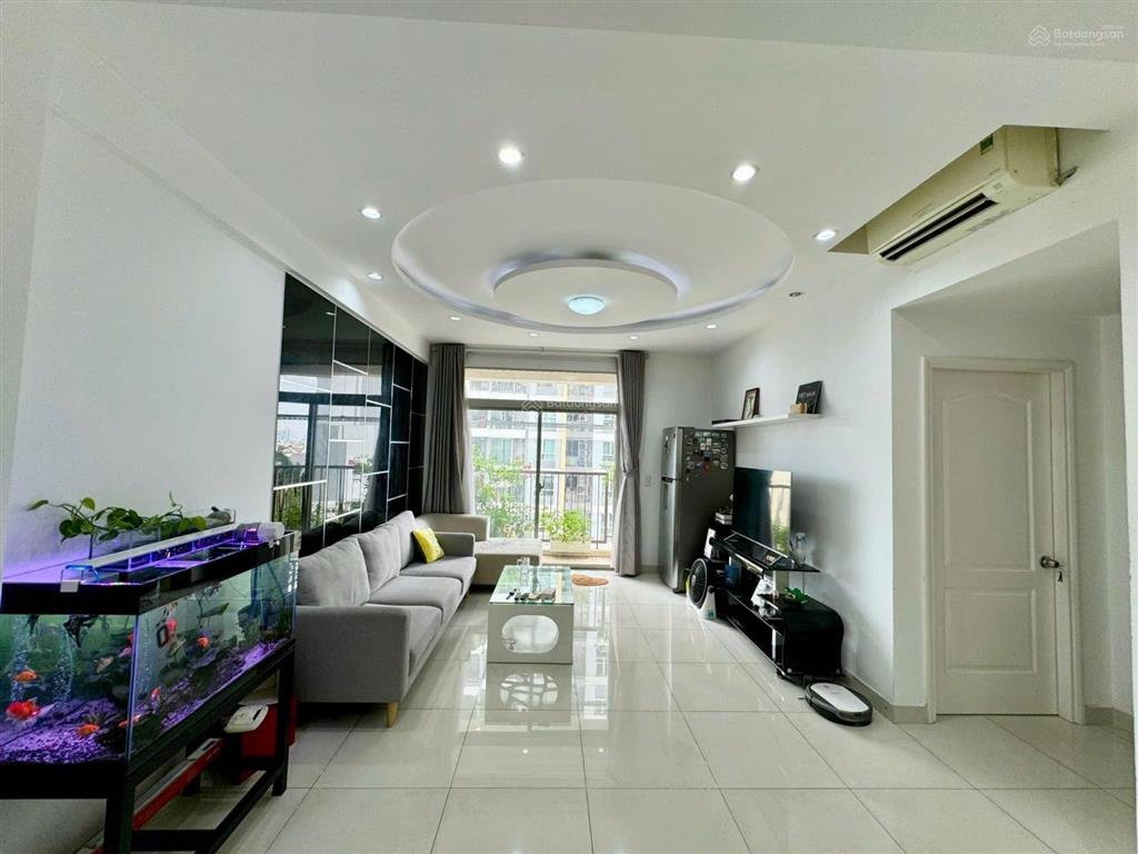 Hiếm! bán 2pn1wc parcspring  nhà thoáng mát tầng đẹp và ban công thoáng mát giá siêu tốt chỉ 4.2tỷ