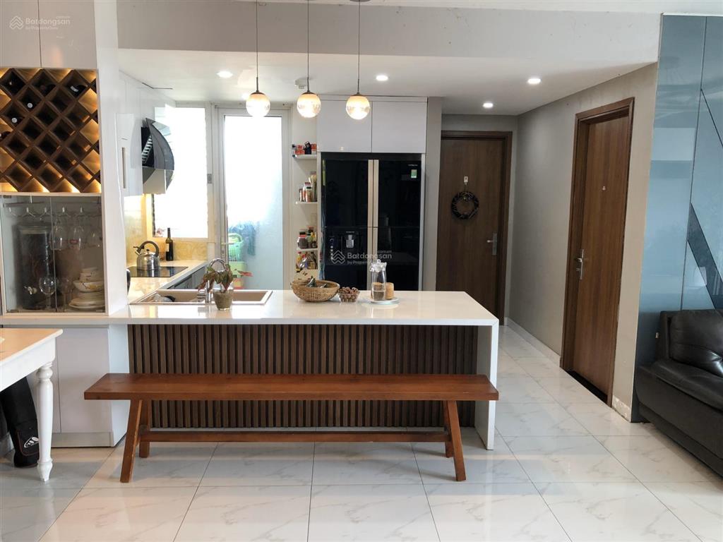 Chủ gửi bán nhanh 3pn2wc 102m2 the krista, view thoáng giá 7 tỷ, sổ hồng sẵn công chứng ngay