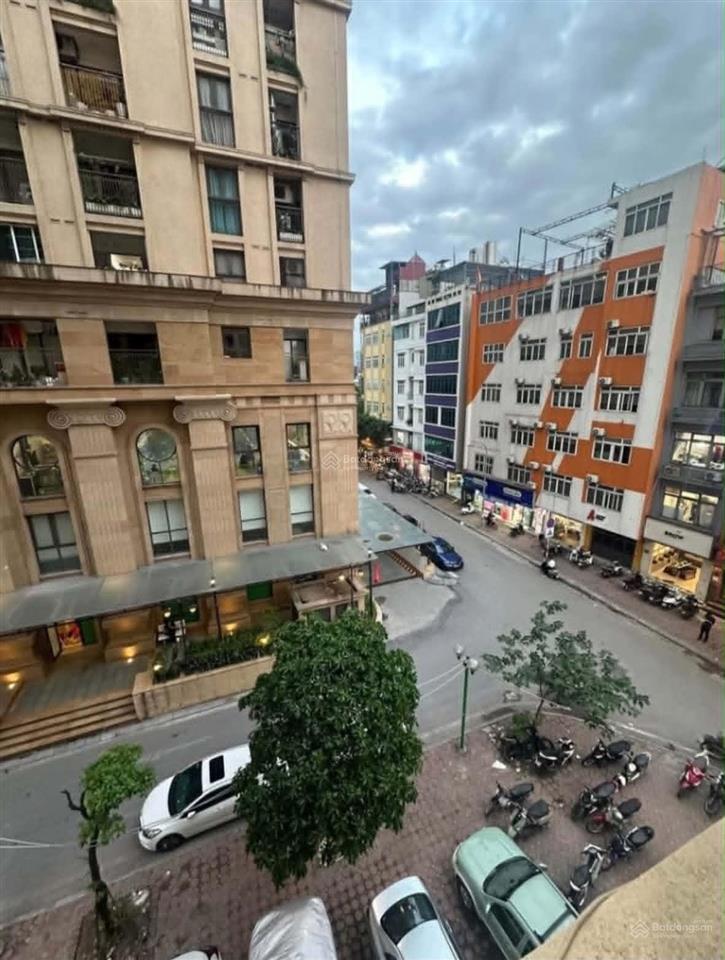 Hiếm căn góc 68m² ct3 hoàng cầu view thoáng đẹp, sổ đỏ chính chủ