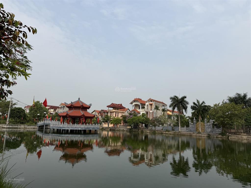 Cho thuê nguyên căn 60m2  mặt tiền trục chính, view hồ thoáng mát khu vực ngọc trì lâm thao