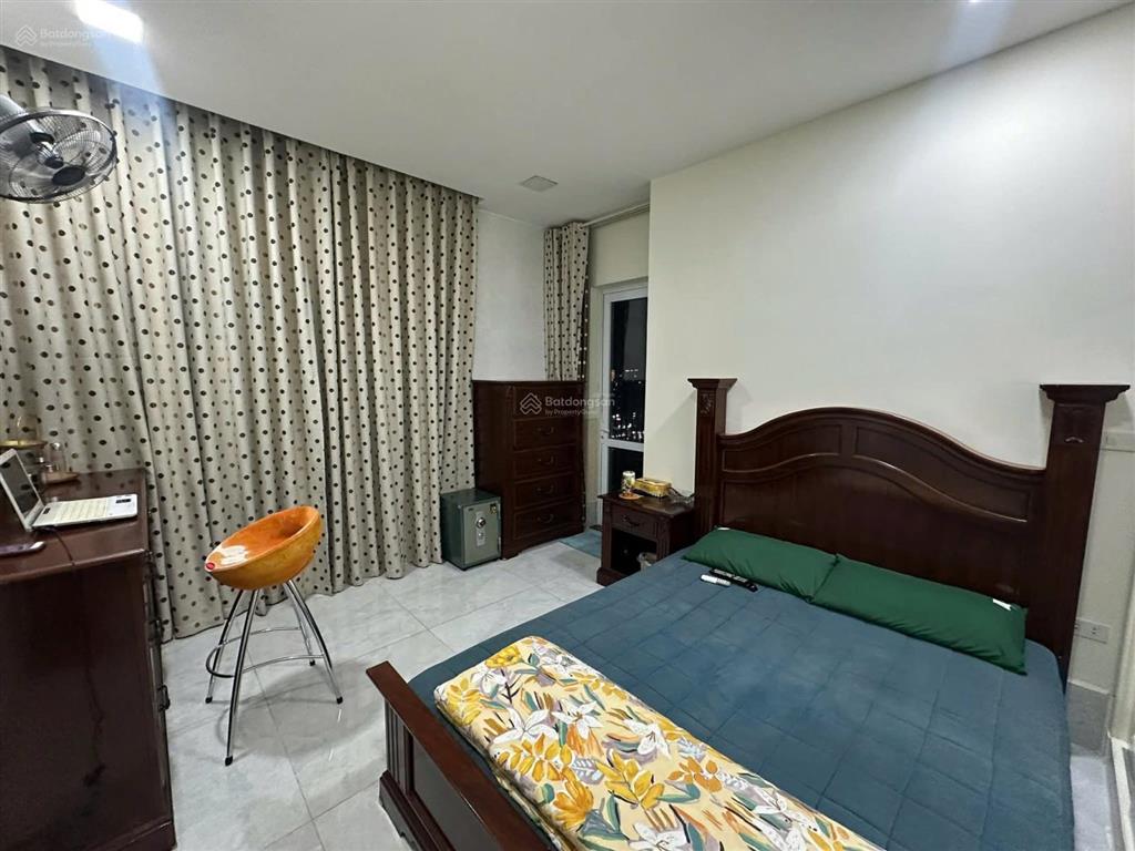 Chung cư 85.143 hạ đình 120m, 3 ngủ ,2wc. giá 8.2tỷ thương lượng.