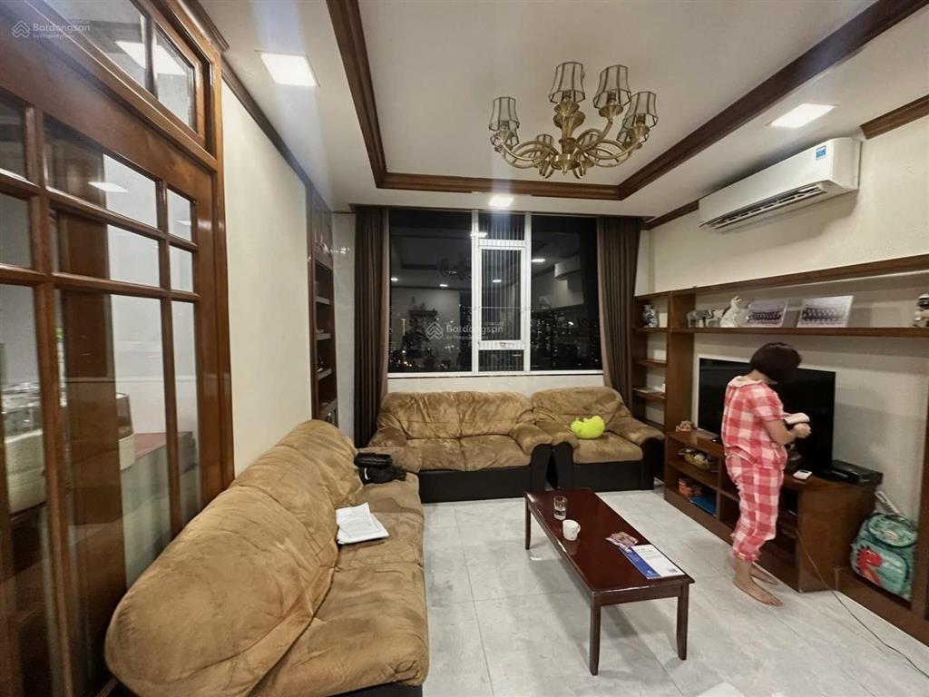 Chung cư 85.143 hạ đình 120m, 3 ngủ ,2wc. giá 8.2tỷ thương lượng.