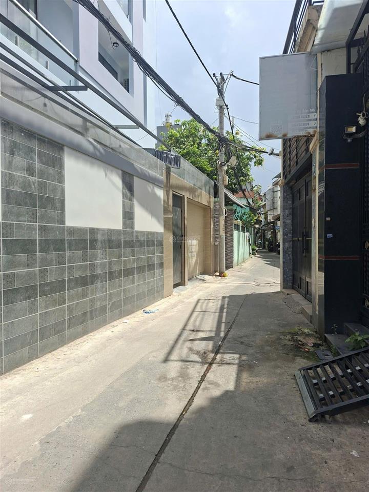 Nhà phú thọ hòa tân phú  25m x 2 tầng mới đẹp, gần văn cao, 3.83 tỷ