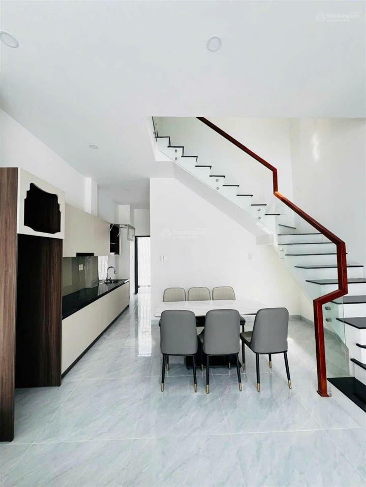 Bán nhà xây mới diên thạnh  diện tích 121m2