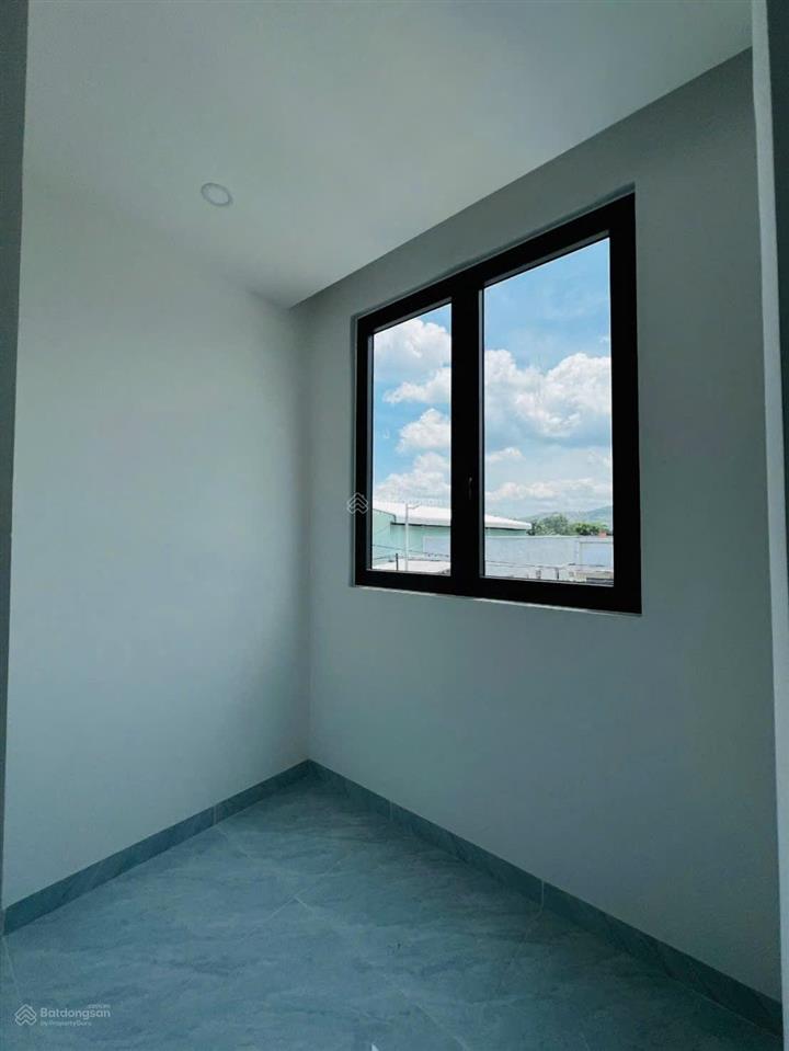 Bán nhà xây mới diên thạnh  diện tích 121m2