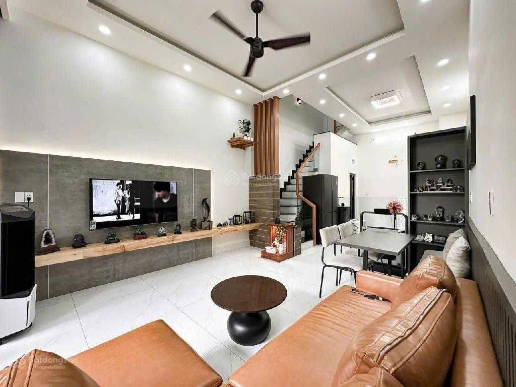 Siêu phẩm nhà đẹp 3 tầng hẻm ô tô tăng nhơn phú a, tp. thủ đức dt 50m (4,511m) nhà 1 trệt 2 lầu