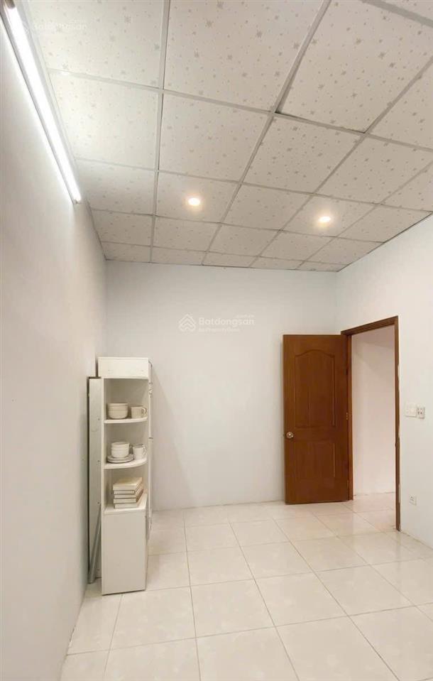 Giá chỉ 3,5 tỷ nhà xe hơi ngủ trong nhà gần phạm văn đồng & gigamall 2t 2pn 44m² chốt lẹ tay