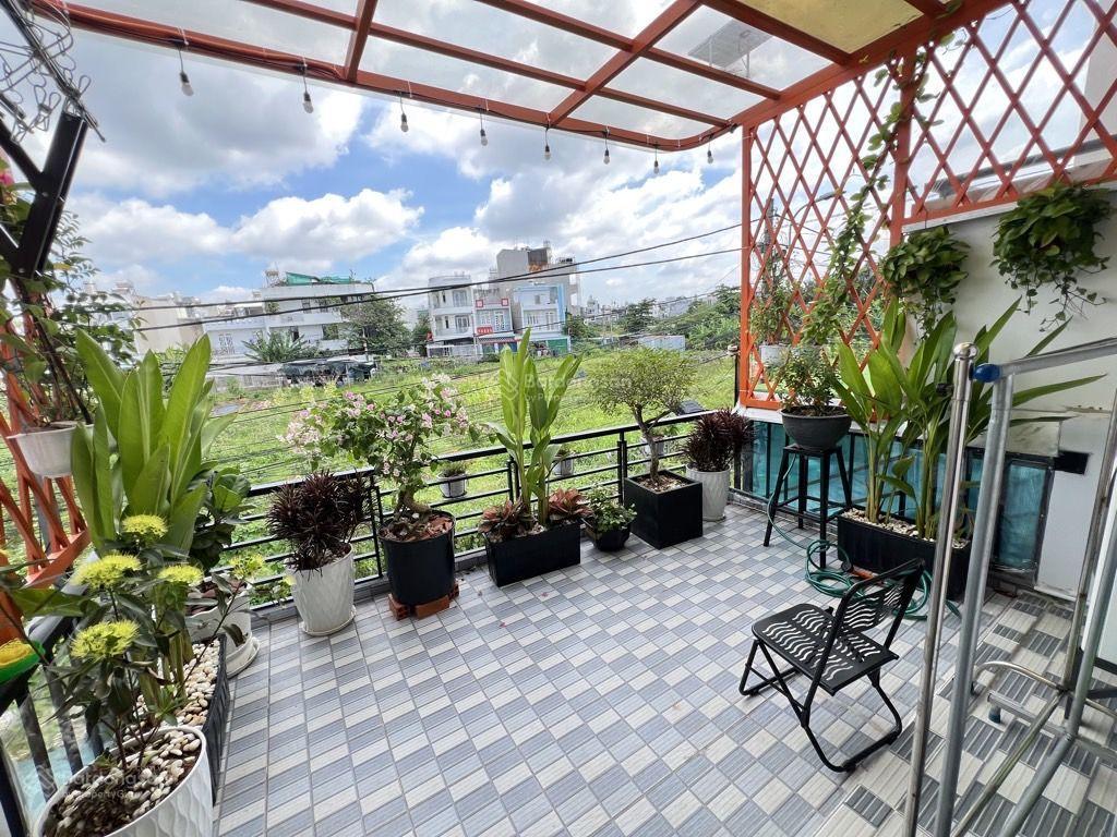 Siêu phẩm nhà 2t dt 120m² 4,1x14m² hạ nhiệt cực mạnh 6,4 tỷ giảm 5,85 tỷ vip tăng nhơn phú b