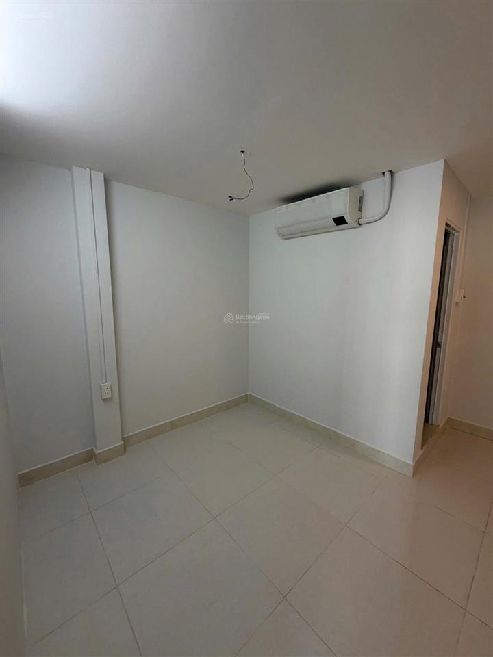 Vip quận 9 nhà 2 tầng 3pn 2wc dt35m² 4x8,6m sổ hồng riêng chỉ 3,6tỷ vị trí đẹp hẻm ba gác thông
