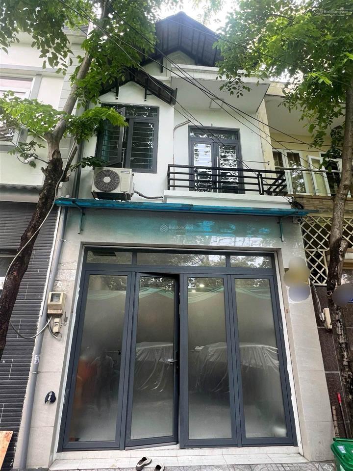 Giảm sốc 600 triệu chỉ còn 6.1 tỷ nhà đẹp hẻm xe hơi tránh nhau gần lê văn việt 2t2pn