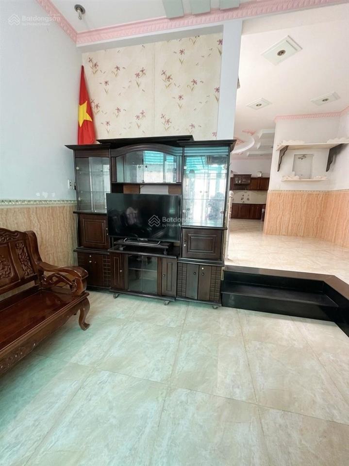 Nhà đẹp man thiện dt72m2 2t2pn oto đổ cửa giá cạnh tranh 6,2 tỷ
