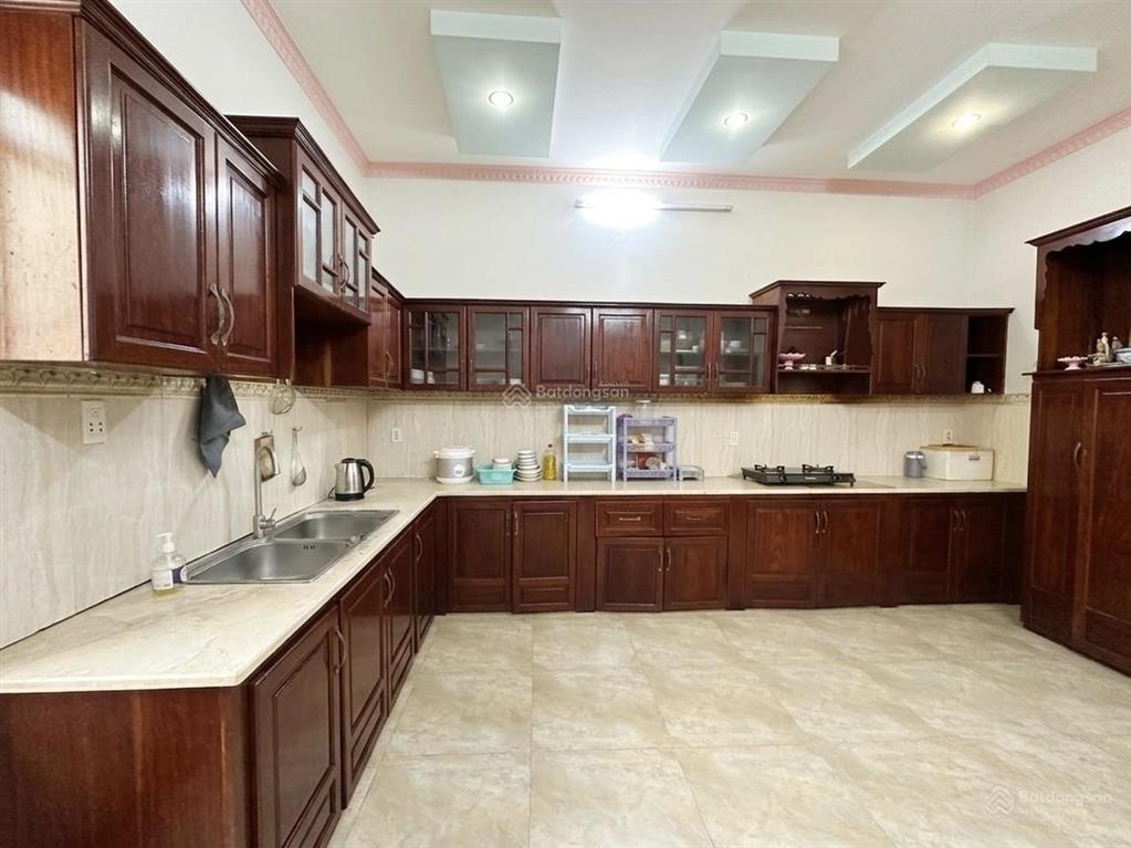 Nhà đẹp man thiện dt72m2 2t2pn oto đổ cửa giá cạnh tranh 6,2 tỷ
