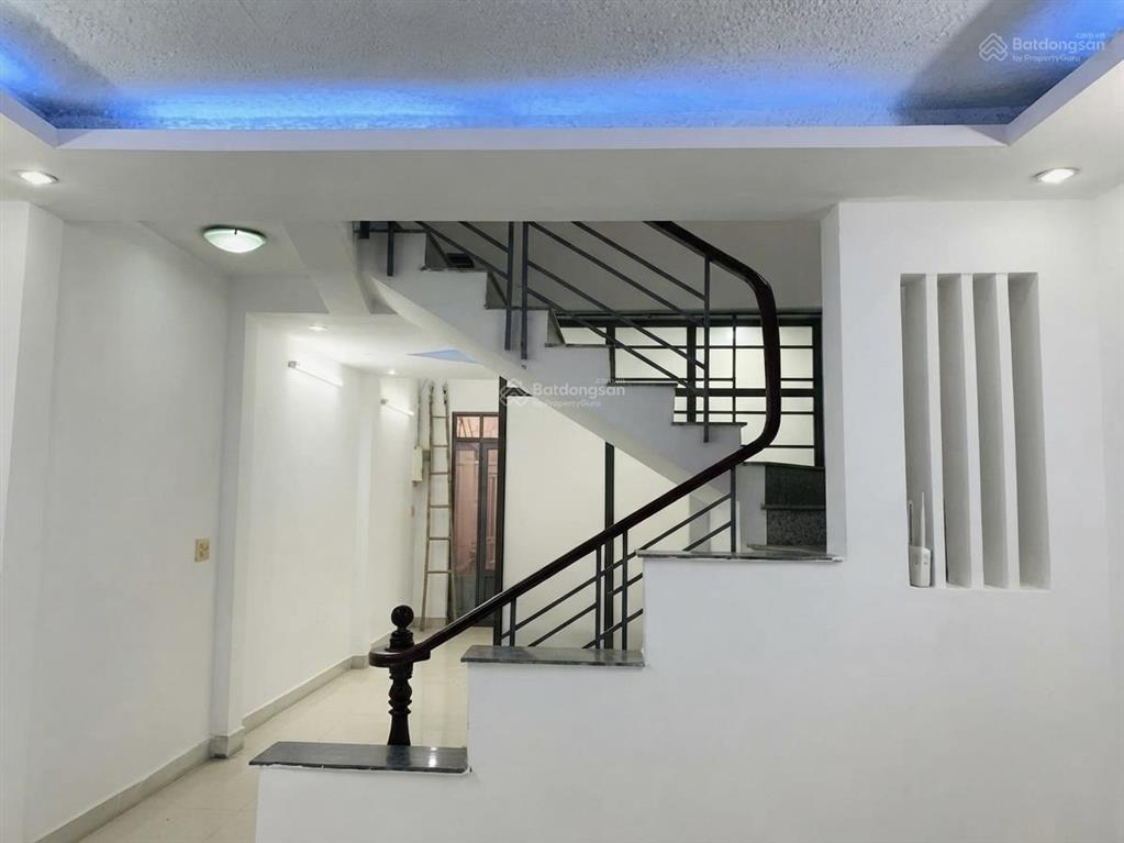 Nhà đẹp 48m giảm sốc 100 triệu chỉ còn 3.65 tỷ 2pn, 2wc vào ở ngay tăng nhơn phú