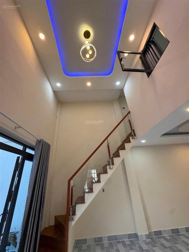 Căn góc đẹp hẻm ô tô vị trí vàng gần chợ thủ đức giá cực mềm 5,4 tỷ 2t2pn dt 60m2