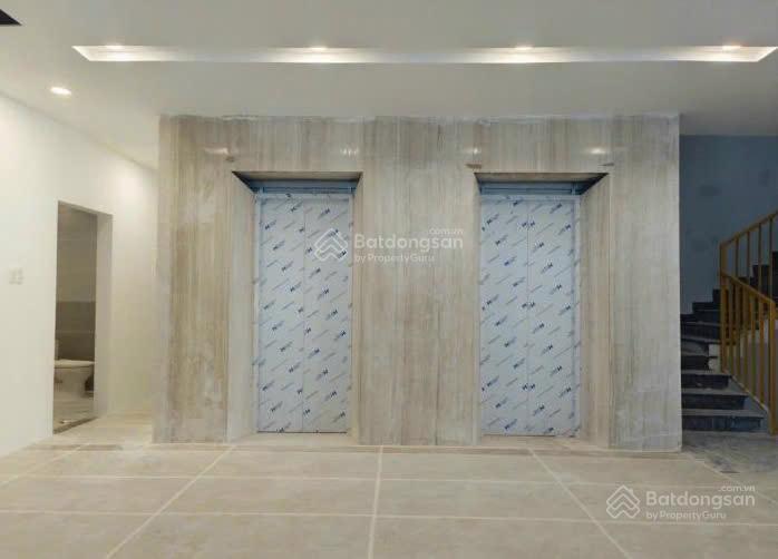 Siêu phẩm ngộp bình thạnh  dt 8,2x25m  tòa nhà hầm + 7 tầng  hdt 150tr/th giá từ 80 còn 65 tỷ