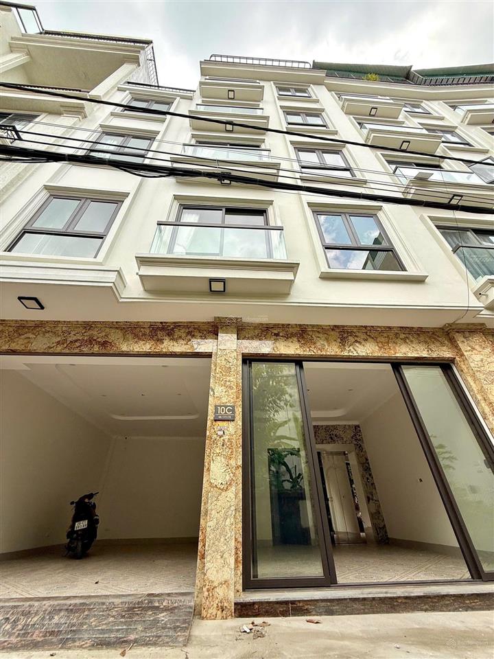 Ông anh cần bán nhà tại thạch bàn  long biên 60m2 x 6 tầng thang máy, full đồ, gara 2 oto 7 chỗ.