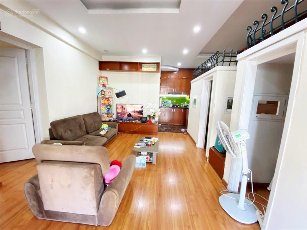 Căn hộ chung cư vườn đào, lạc long quân, võ chí công 65m2 5 tỷ 2pn 2 vs, sổ đỏ lâu dài view đẹp